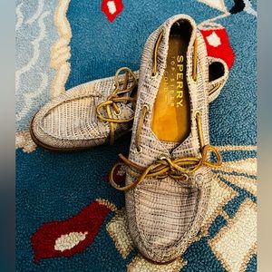 Sperry Topsiders Size 8